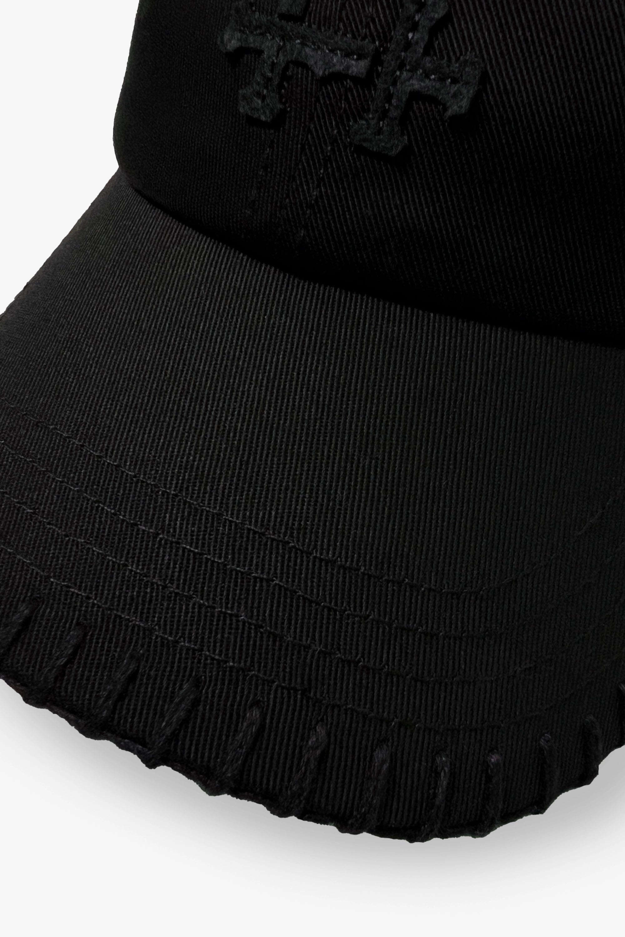 #000000 Stitching Cap