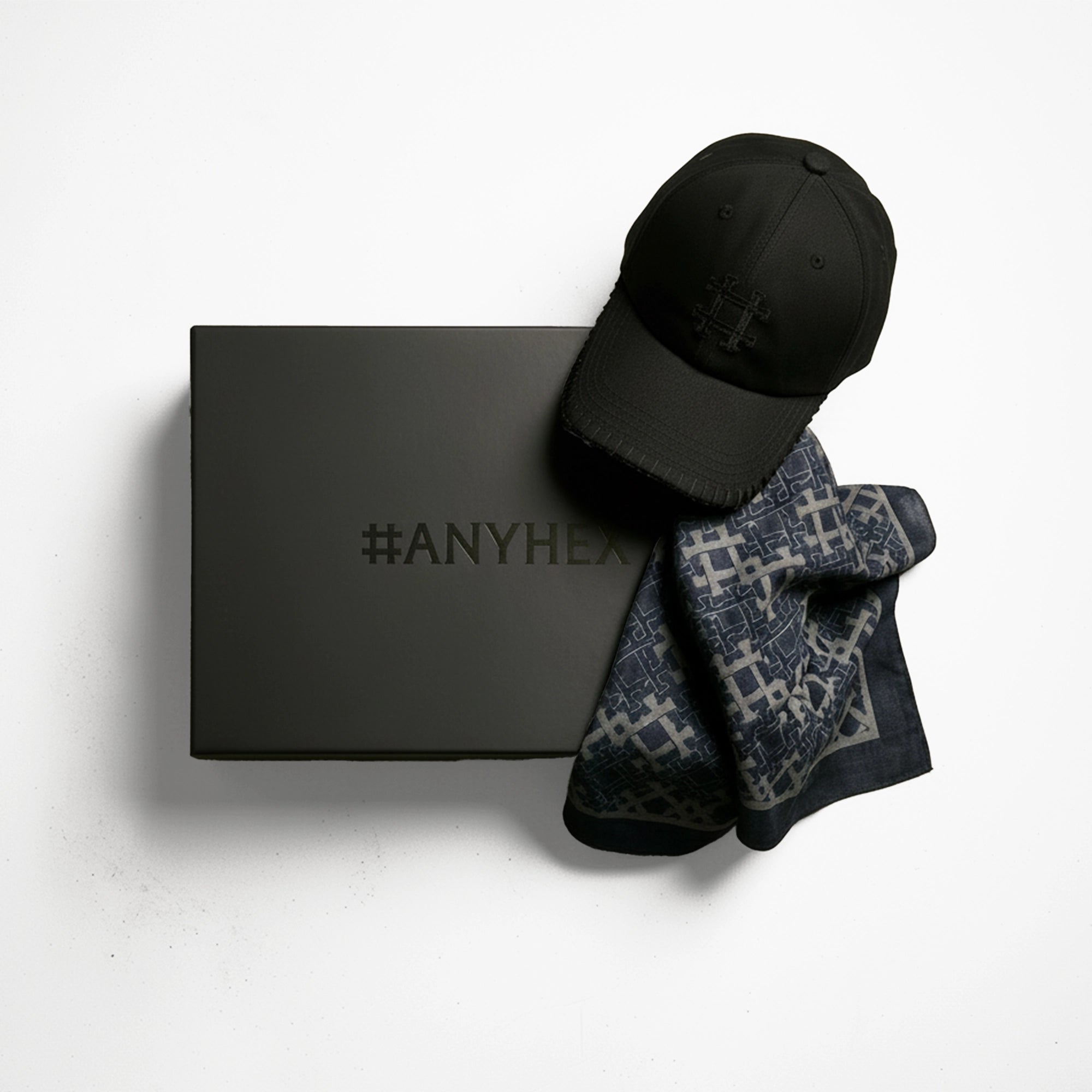 #000000 Stitching Cap